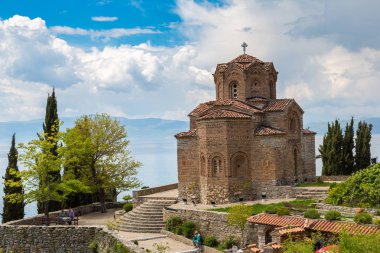 Ohrid, Makedonya - 22 Haziran 2016: Jovan Kaneo Kilisesi Ohri güzel yaz günü, Makedonya Cumhuriyeti