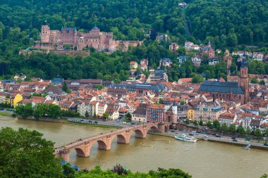 Heidelberg, Almanya - 23 Haziran 2016: Hava manzarasına güzel yaz günü Heidelberg, Almanya üzerinde 23 Haziran 2016