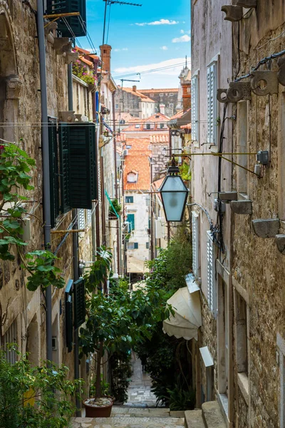 Dubrovnik Croatie Juin 2016 Rue Étroite Populaire Dubrovnik Par Une — Photo