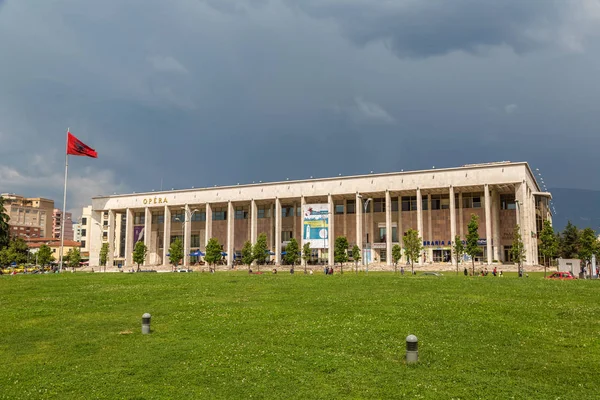 Tirana Albanien Juni 2016 Opernhaus Tirana Einem Schönen Sommertag Albanien — Stockfoto