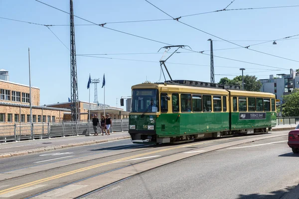 Helsingfors Finland Juni 2016 Kollektivtrafik Retro Spårvagn Helsingfors Vacker Sommardag — Stockfoto