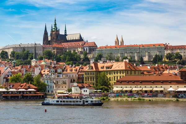 Praha Česká Republika Června 2016 Panorama Prahy Krásném Letním Dni — Stock fotografie