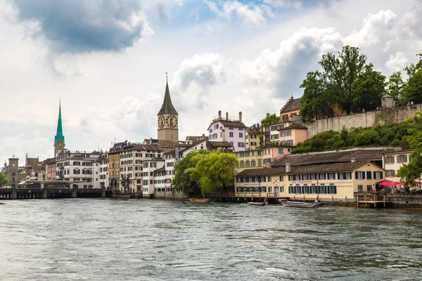 Zurich Suíça Junho 2016 Torre Relógio Catedral Fraumunster Parte Histórica — Fotografia de Stock