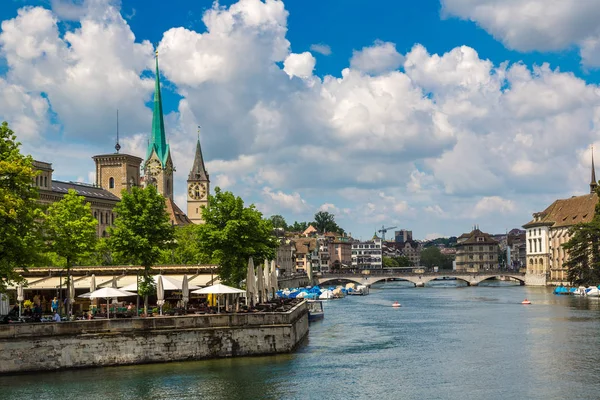 Zurich Suíça Junho 2016 Torre Relógio Catedral Fraumunster Parte Histórica — Fotografia de Stock