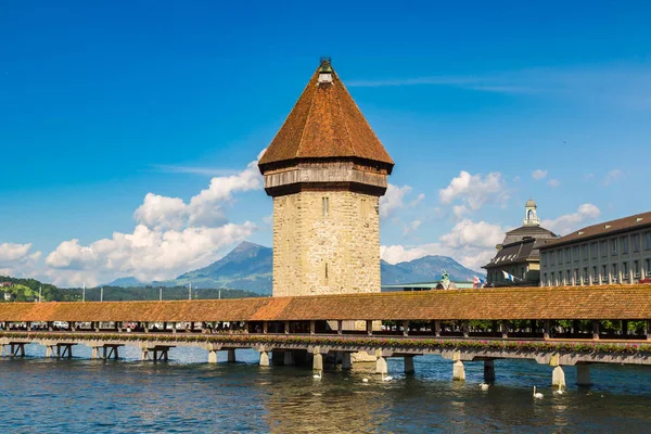 Lucerne Svizzera Giugno 2016 Famoso Ponte Della Cappella Lucerna Una — Foto Stock