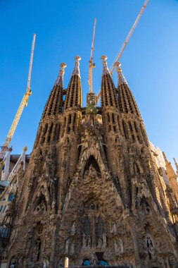 Barcelona, İspanya - 26 Haziran 2016: Sagrada Familia Antoni Gaudi tarafından. Barcelona, bir güzel yaz günü, Catalonia, İspanya üzerinde 26 Haziran 2016 yılında