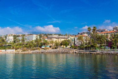 San Remo, İtalya - 13 Haziran 2016: San Remo, bir güzel yaz günü, İtalya Akdeniz kıyılarında