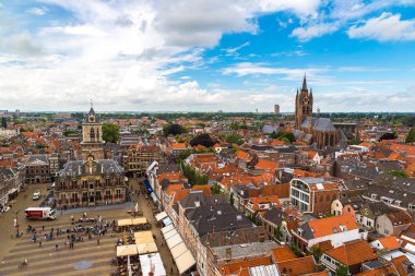 Delft, Hollanda - 16 Haziran 2016: Panoramik hava görünümünde Delft bir güzel yaz günü, Hollanda