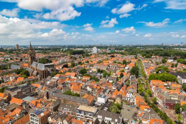 Delft, Hollanda - 16 Haziran 2016: Panoramik hava görünümünde Delft bir güzel yaz günü, Hollanda