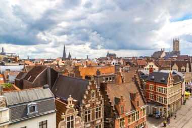 Gent, Belçika - 14 Haziran 2016: Panoramik hava görünümünde Gent güzel yaz günü, Belçika