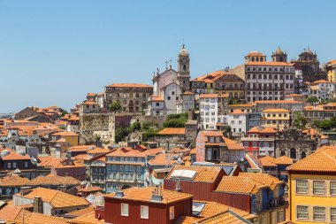 Porto, Portekiz - 12 Haziran 2016: Panoramik hava görünümünde Porto bir güzel yaz günü, Portekiz
