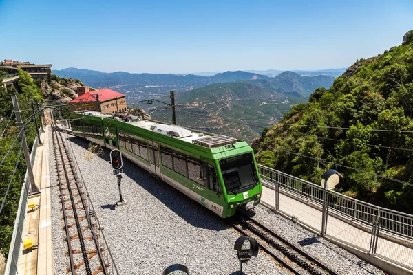 Barcelone Espagne Juin 2016 Train Ferroviaire Monorail Montserrat Par Une — Photo