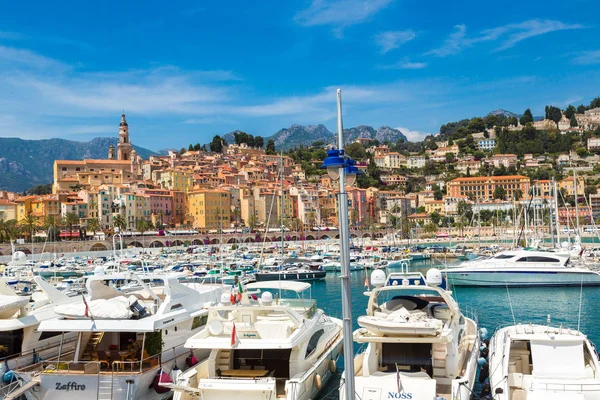 Menton Frankrike Juni 2016 Färgglada Gamla Stan Och Stranden Menton — Stockfoto