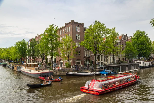 Амстердам Нідерланди Червня 2016 Каналу Амстердамі Красивому Літній День Амстердам — стокове фото