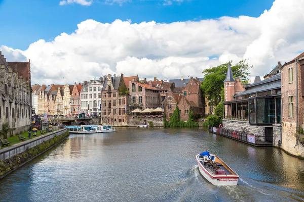 Gent Bélgica Junho 2016 Canal Cidade Velha Gent Belo Dia — Fotografia de Stock