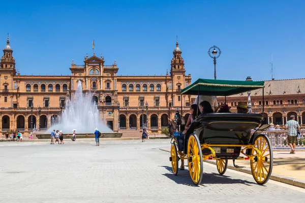 Sevilla Spanien Juni 2016 Spanska Torget Plaza Espana Och Hästskjuts — Stockfoto