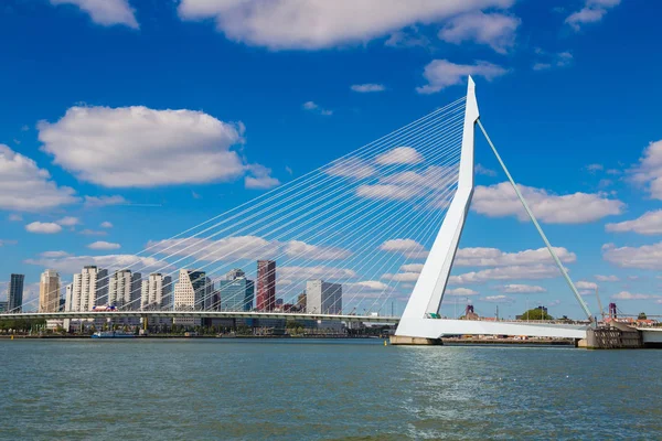 Rotterdam Nederland Juni 2016 Erasmusbrug Rotterdam Een — Stockfoto