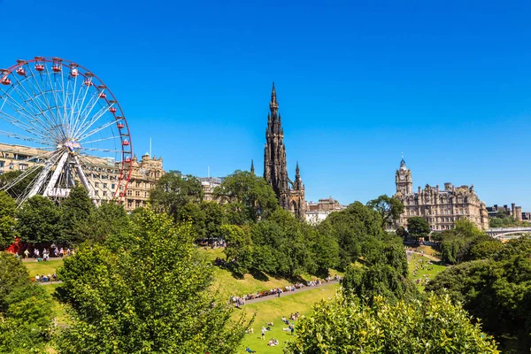 Edinburgh Scotland Juni 2016 Das Walter Scott Denkmal Edinburgh Einem — Stockfoto