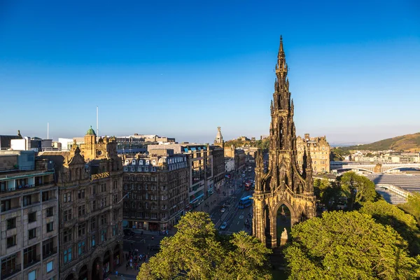 Edinburgh Skócia 2016 Június Walter Scott Emlékmű Edinburgh Ban Egy — Stock Fotó