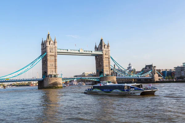 London Vereinigtes Königreich Juni 2016 Tower Bridge London Einem Schönen — Stockfoto