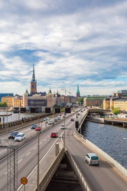 Stockholm, İsveç - 31 Temmuz 2013: Gamla Stan, Stockholm, İsveç eski kesiminde bir yaz günü içinde