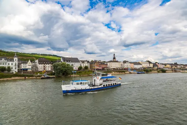 Alemania Junio 2016 Río Rin Ruedesheim Rhein Una Ciudad Vinícola —  Fotos de Stock