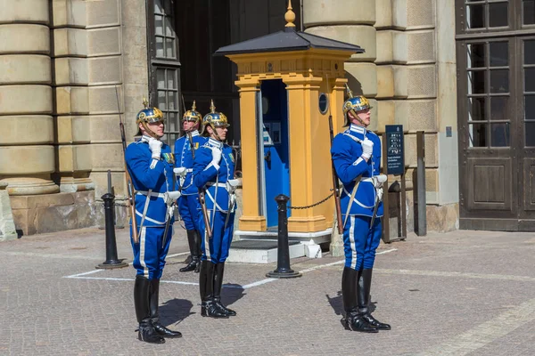 Stockholm Sweden May Royal Guards Palace Stockholm Sunny Day Sweden — Stock Photo, Image