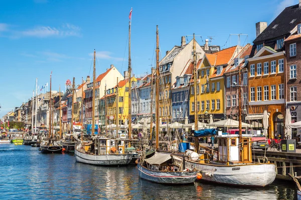 Copenhagen Danimarca Maggio Distretto Nyhavn Uno Dei Punti Riferimento Più — Foto Stock