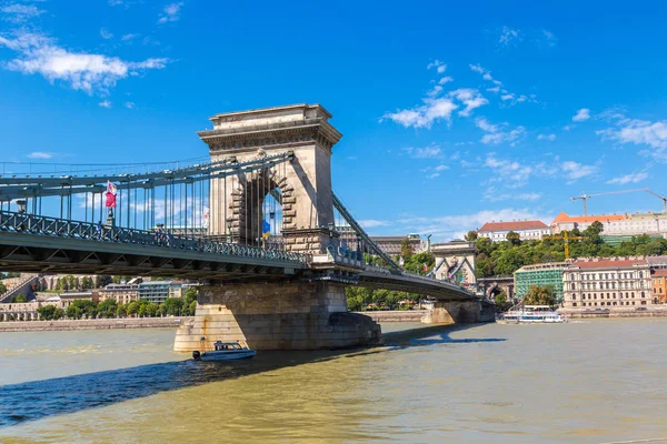 Budapest Hongarije Juli 2017 Szechenyi Chain Bridge Boedapest Hongarije Een — Stockfoto
