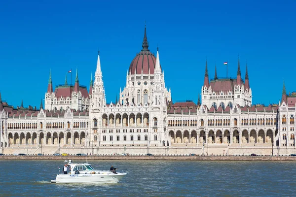 Budapest Hongrie Juillet 2017 Bâtiment Parlement Budapest Hongrie Par Une — Photo
