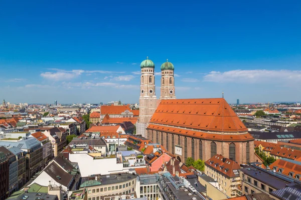 Monachium Niemcy Lipca 2017 Katedra Frauenkirche Monachium Piękny Letni Dzień — Zdjęcie stockowe