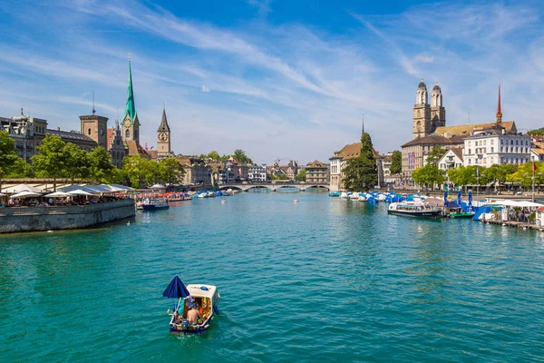 Zurich Svizzera Luglio 2017 Parte Storica Zurigo Con Famose Chiese — Foto Stock