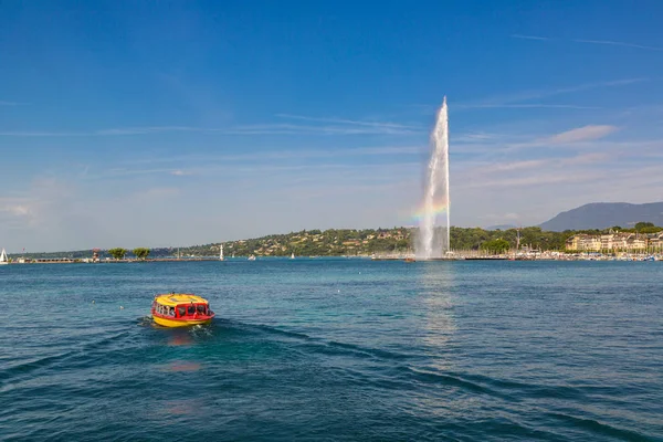 Geneva Svizzera Luglio 2017 Lago Ginevra Fontana Del Jet Eau — Foto Stock