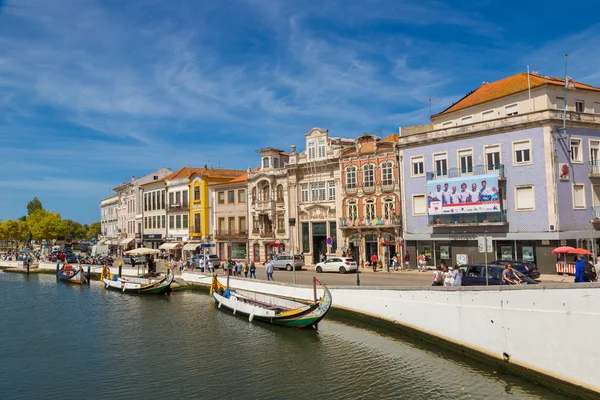 Aveiro Portugália 2017 Július Hagyományos Hajók Város Csatorna Aveiro Portugália — Stock Fotó