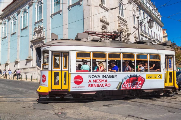 Lisboa Portugal Junio 2016 Tranvía Vintage Centro Lisboa Hermoso Día —  Fotos de Stock