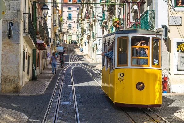 Lisbon Portekiz Haziran 2016 Gloria Füniküler Bir Güzel Yaz Günü — Stok fotoğraf