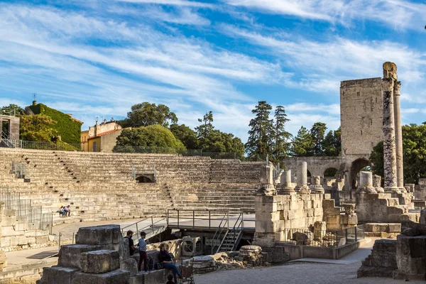 Arles Francia Julio 2016 Anfiteatro Romano Arles Francia Hermoso Día — Foto de Stock