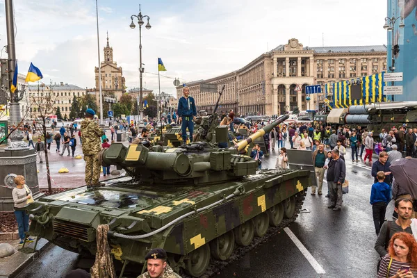 Kiev Oekraïne Augustus 2017 Tentoonstelling Van Militair Materieel Kiev Een — Stockfoto