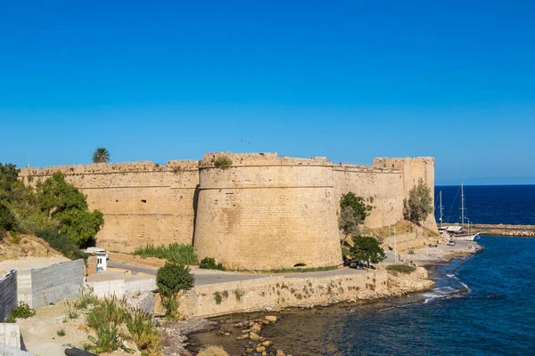 Girne Kuzey Kıbrıs Temmuz 2017 Girne Kalesi Tarihi Limanı Girne — Stok fotoğraf