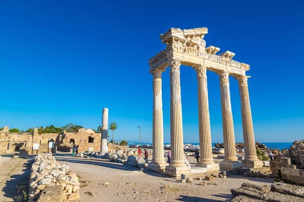 Side Turquia Julho 2017 Ruínas Templo Apolo Side Belo Dia — Fotografia de Stock