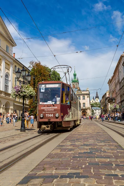 Lviv Ukrajna 2014 Július Régi Villamos Található Piac Téren Lviv — Stock Fotó