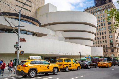 New York Şehri, ABD - 15 Mart 2020: Solomon R. Guggenheim Müzesi, New York, ABD