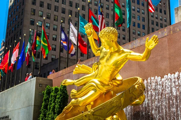 New York City Usa Marzo 2020 Statua Prometeo Rockefeller Center — Foto Stock