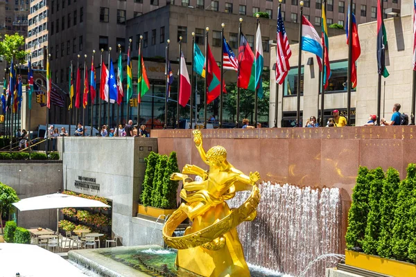 New York City Usa Marzo 2020 Statua Prometeo Rockefeller Center — Foto Stock