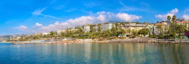 San Remo Akdeniz kıyılarında bir güzel yaz günü, İtalya Panoraması