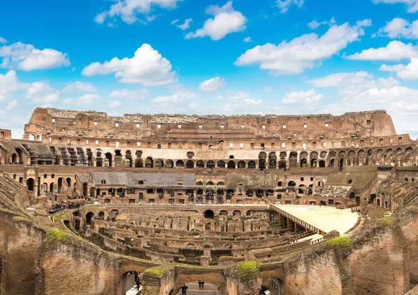 Legendariska Colosseum Rom Italien Vinterdag — Stockfoto