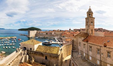 Hırvatistan 'ın Dubrovnik kentinde güzel bir yaz günü panorama