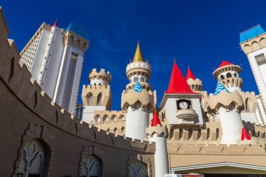 LAS VEGAS, ABD - 29 Mart 2020: Las Vegas, Nevada, ABD 'deki Excalibur Hotel & Casino