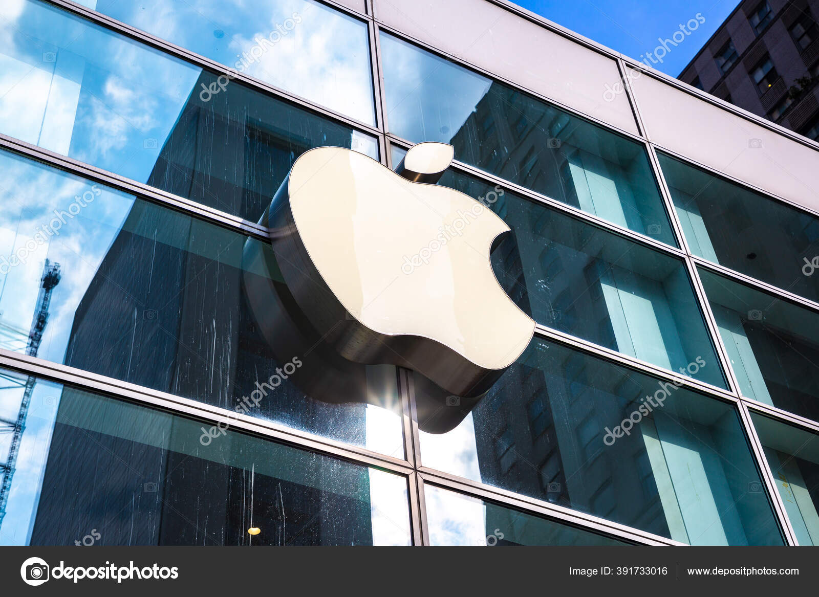 New York City Usa March 2020 Apple Store Logo Apple – Stock Editorial Photo  © bloodua #391733016