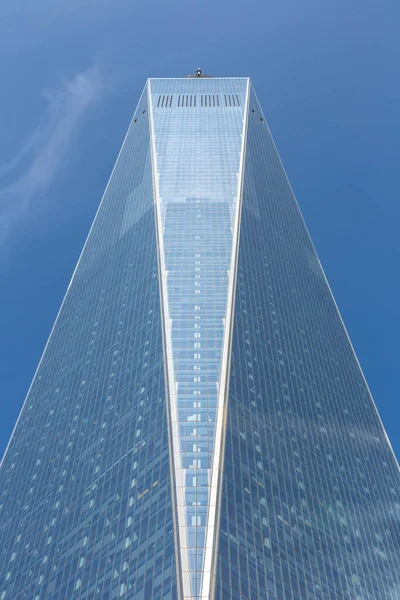 美国纽约州纽约市 2020年3月29日 美国纽约州纽约市世界贸易中心的一座大楼 — 图库照片